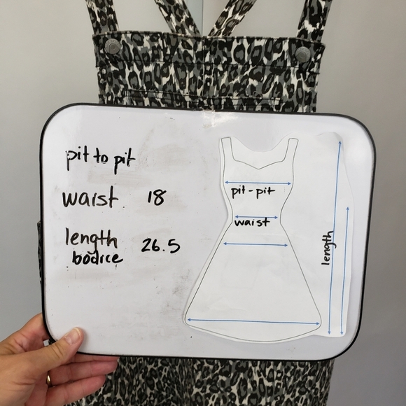 Bluespice Leopard Print Skirt Overalls size large - Picture 9 of 9